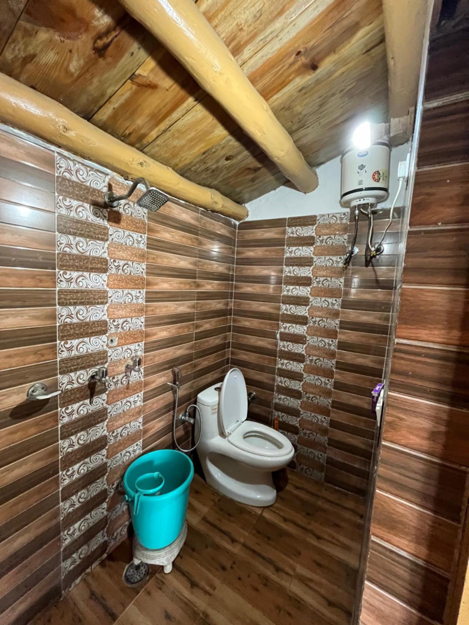 Apple Garden Cottages And Restaurant Dhanaulti Εξωτερικό φωτογραφία
